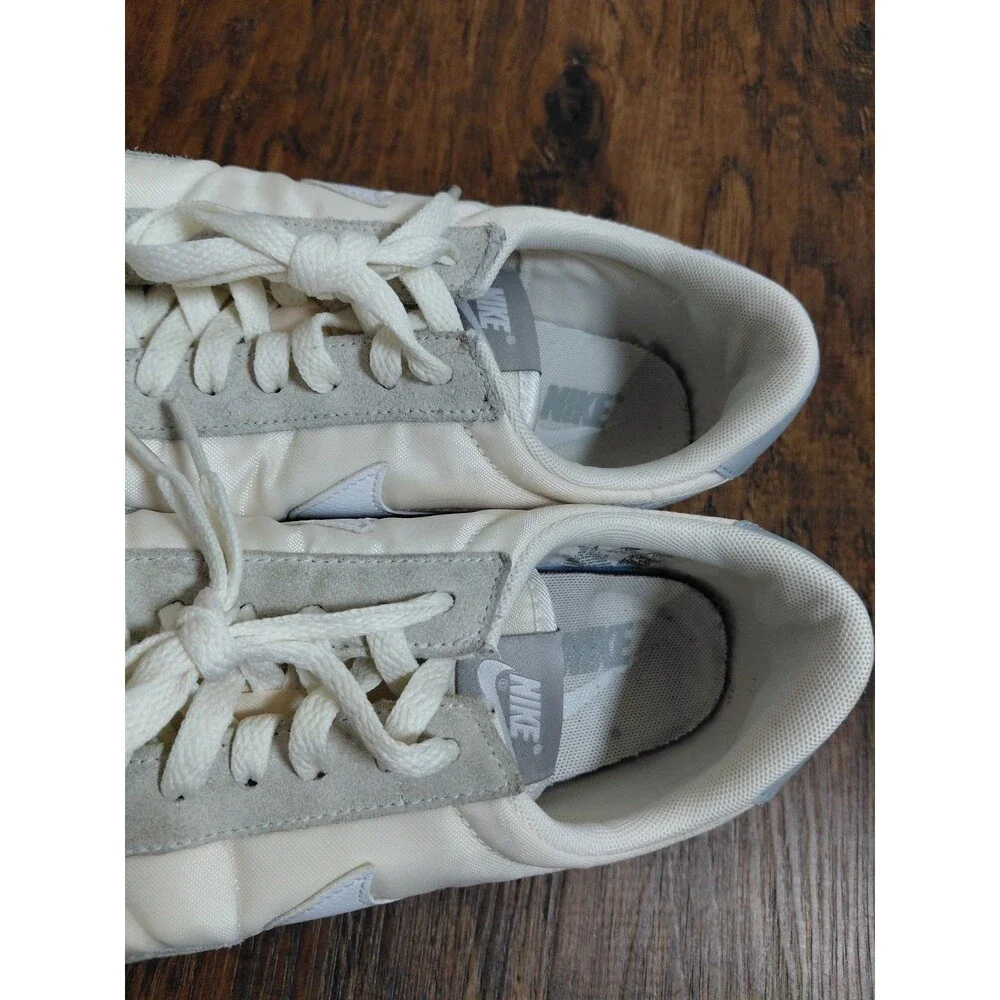 Size 8- Nike Women's Daybreak White Gum Sneakers